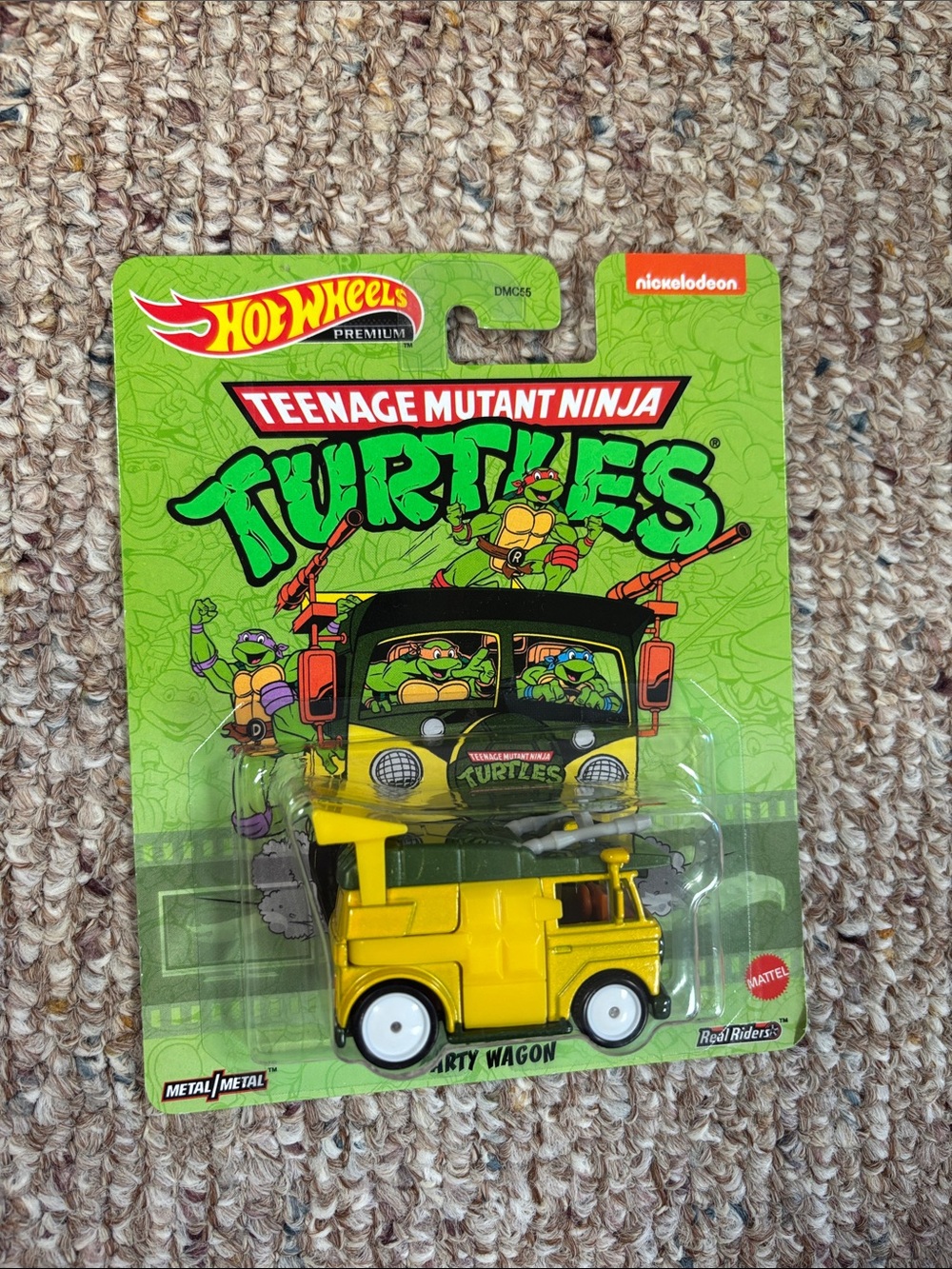 Nickelodeon Teenage Mutant Ninja Turtles Yellow Party Wagon Toy Car